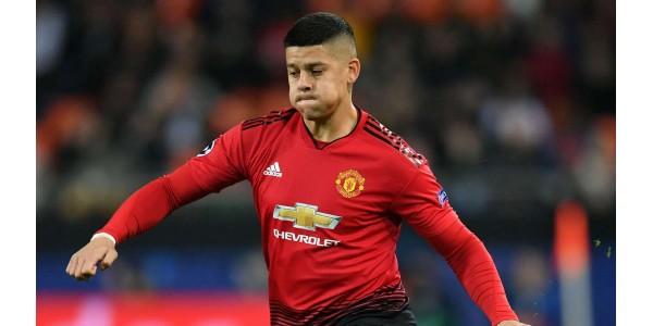 Manchester United precisa agilizar a equipe